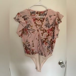 Floral short sleeve bodysuit